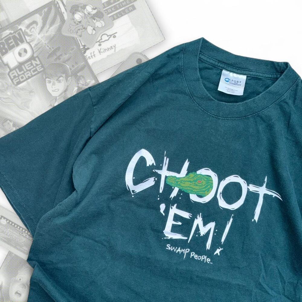 Y2K Choot Em! History Channel Swamp People Graphic Tee